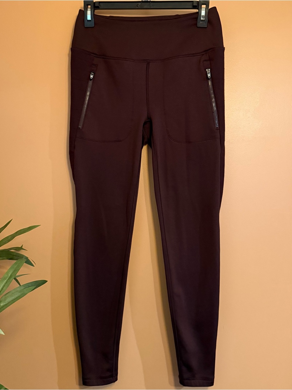 Spyder Active Women’s Small Burgundy High Rise Zip Pocket Leggings